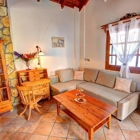 Rolling Stolis Home Katavolos Exterior photo