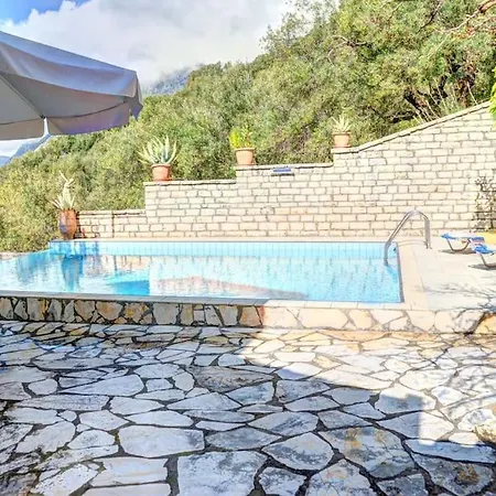Rolling Stolis Home Katavolos Exterior photo
